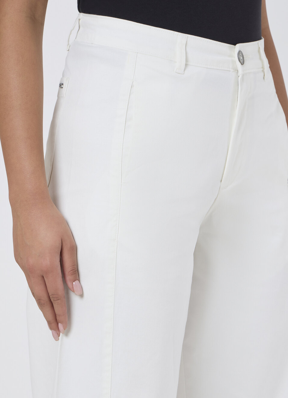 Women Off White Mid Rise Tapered Pants, , large image number 4