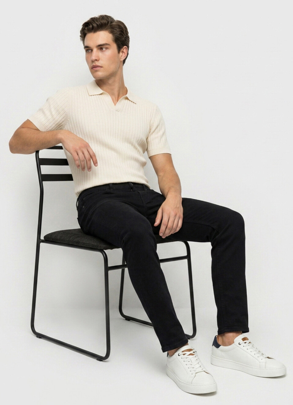 Men Black Rise Slim Fit Stretchable Jeans, , large image number 1