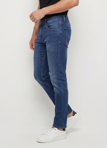 Men Blue Tapered Fit Low Rise Stretchable Jeans