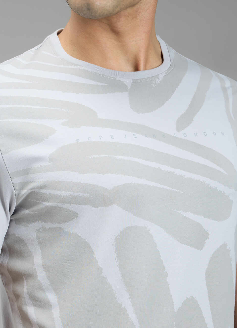 Men Grey Abstract Print Slim Fit T-shirt, , large image number 5