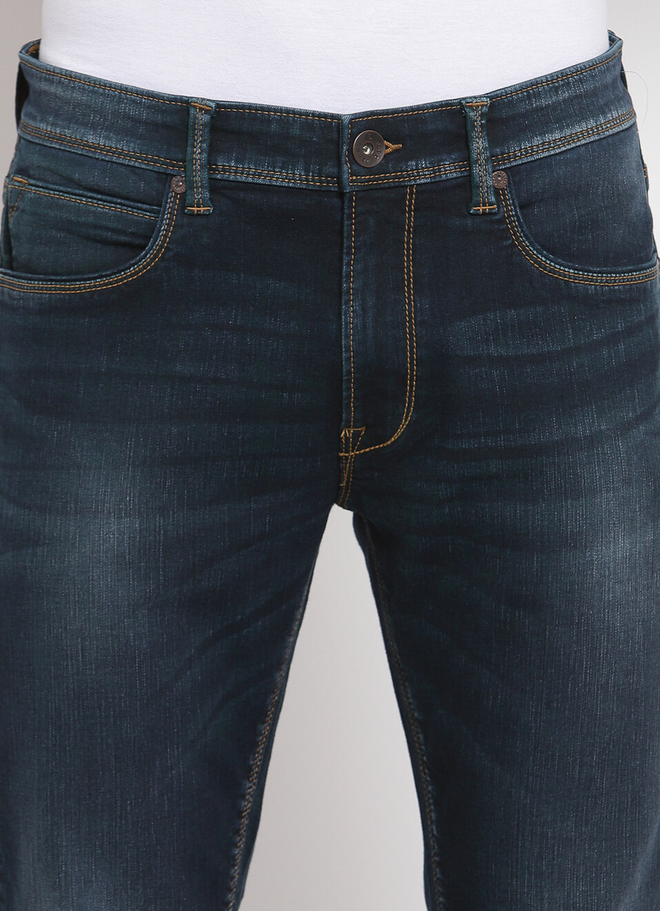 Kester Slim Fit Mid Waist Jeans, , large image number 4