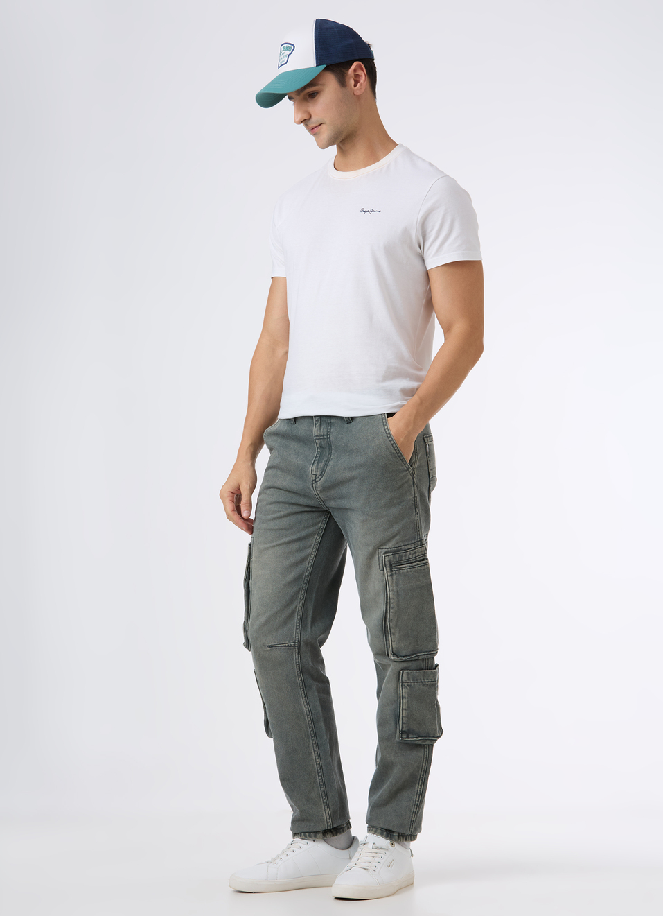 Men Green Cargo Jeans With Utility Pockets, , large image number 0