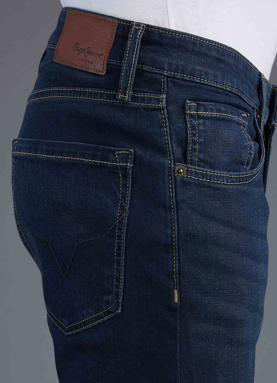 Men Blue Slim Fit Mid Rise Stretchable Jeans, , large image number 4