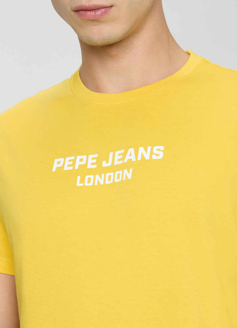 Men Yellow Graphic Slim Fit T-shirt, , large image number 6