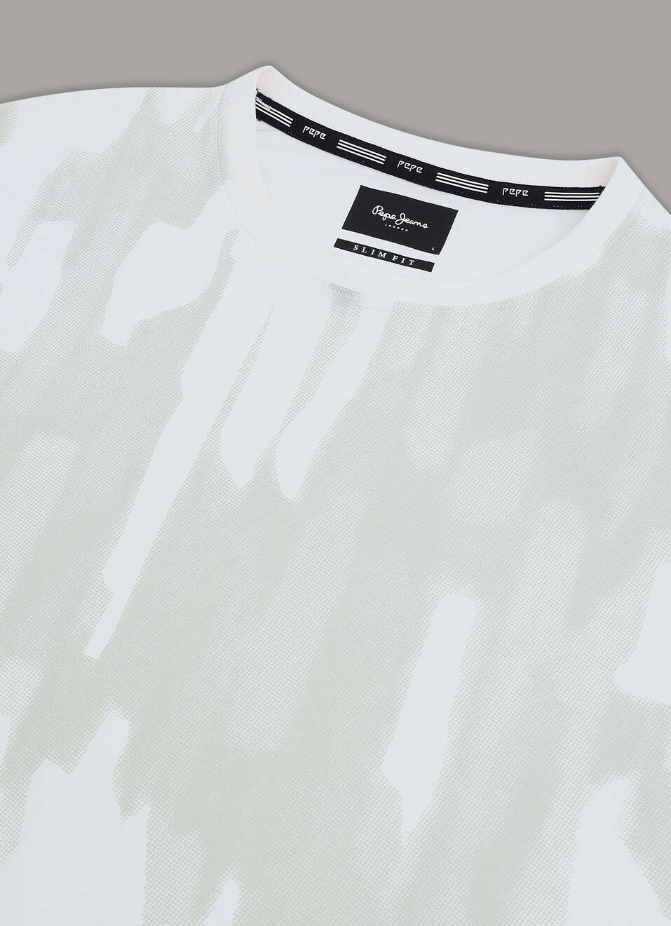 Men Off White Abstract Print Slim Fit T-shirt, , large image number 7