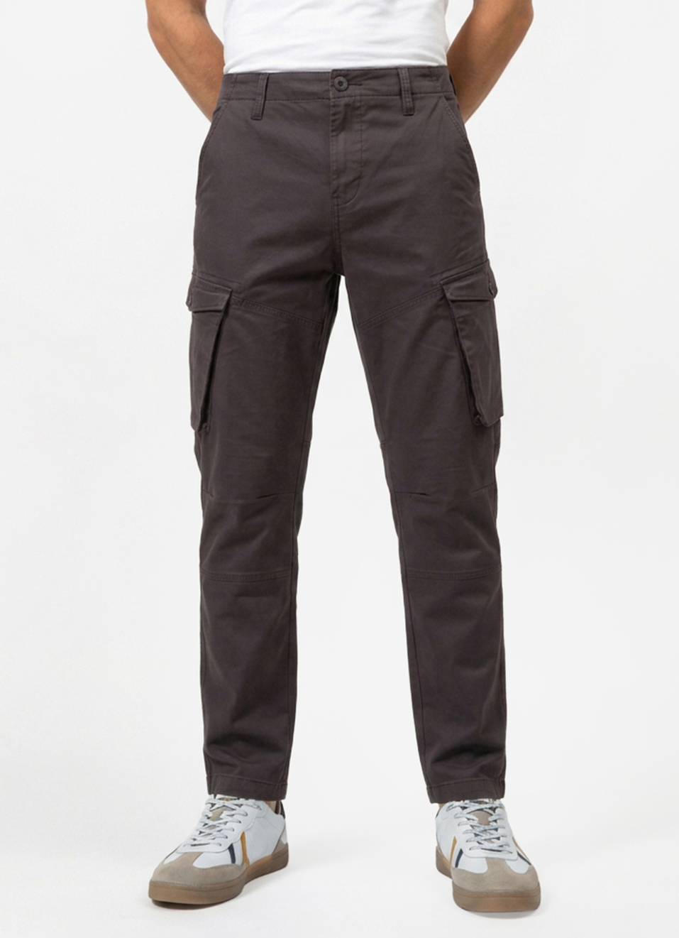 Men Charcoal Cargo Straight Fit Pants, , large image number 2