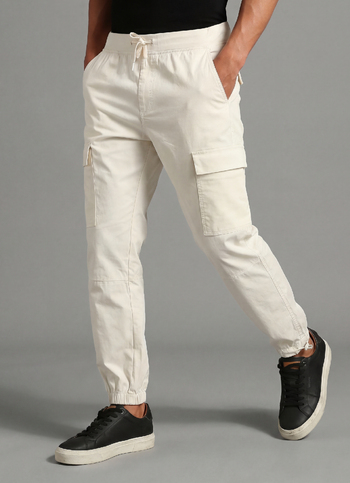 Off White Solid Patch Pockets Joggers