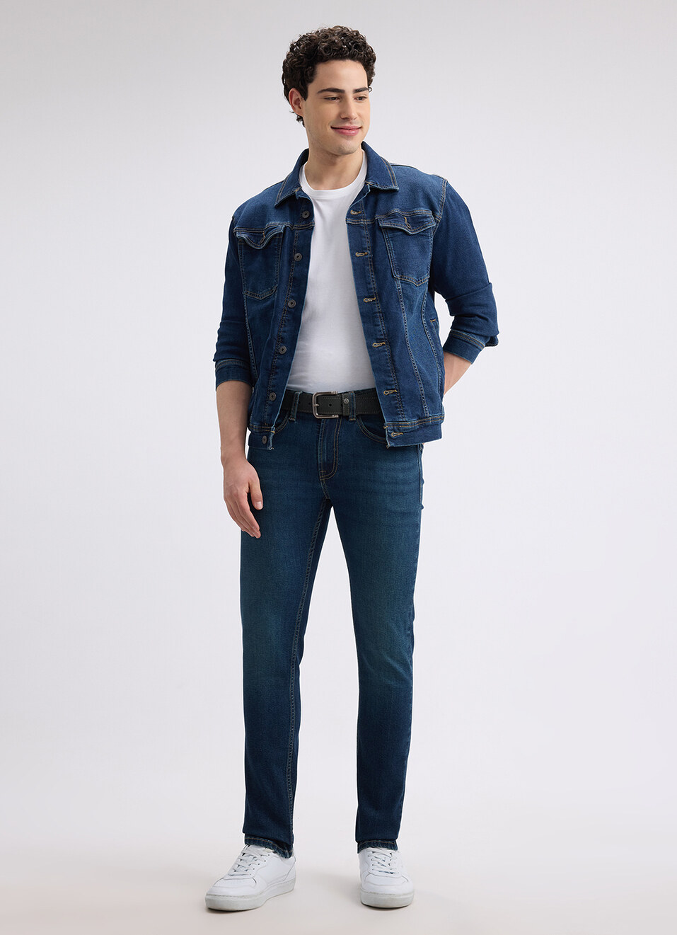 Men Blue Slim Fit Mid Rise All Climate Streachable Jeans, , large image number 1