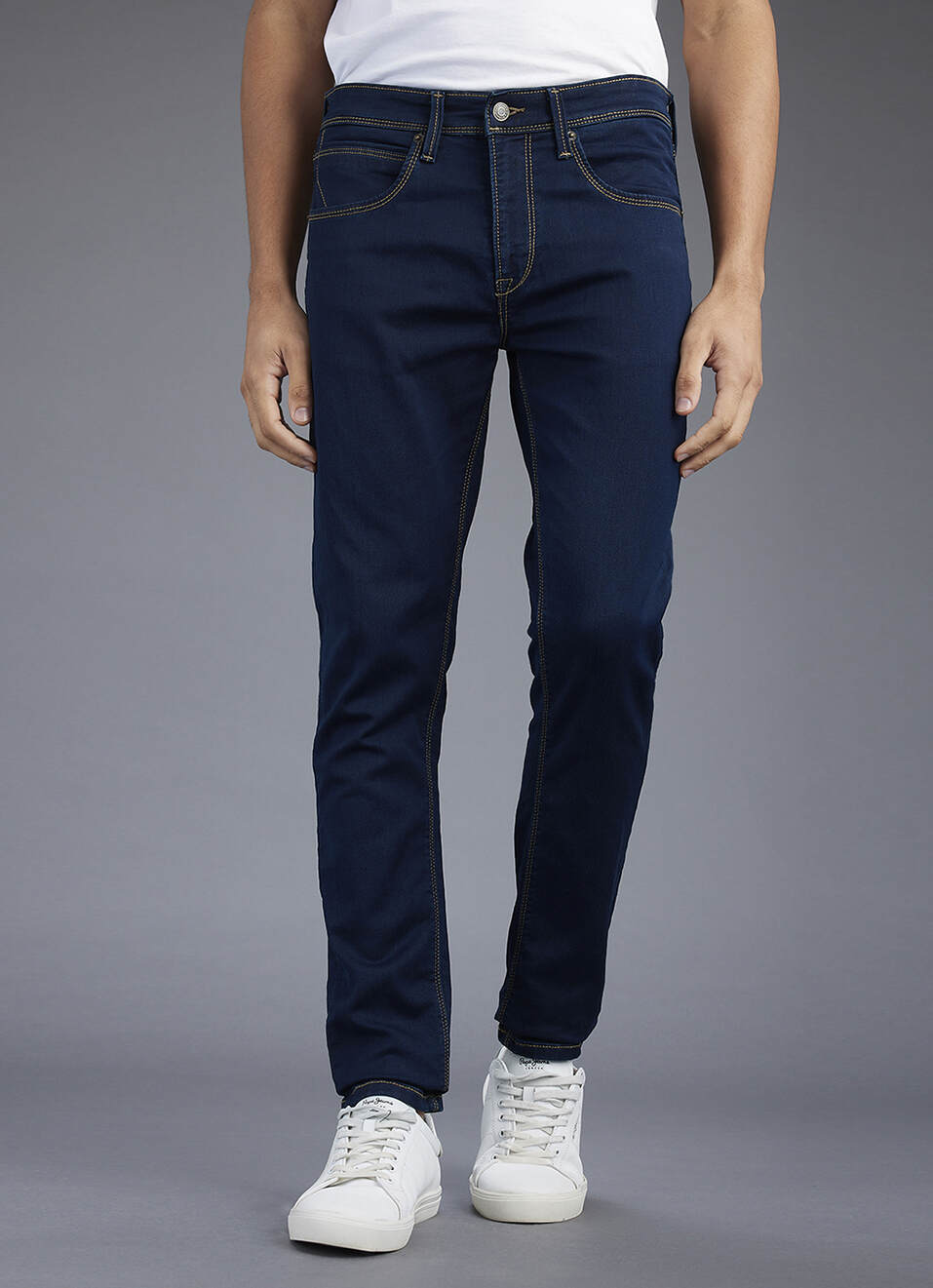 Men Green Slim Fit Mid Rise Stretchable Jeans, , large image number 2