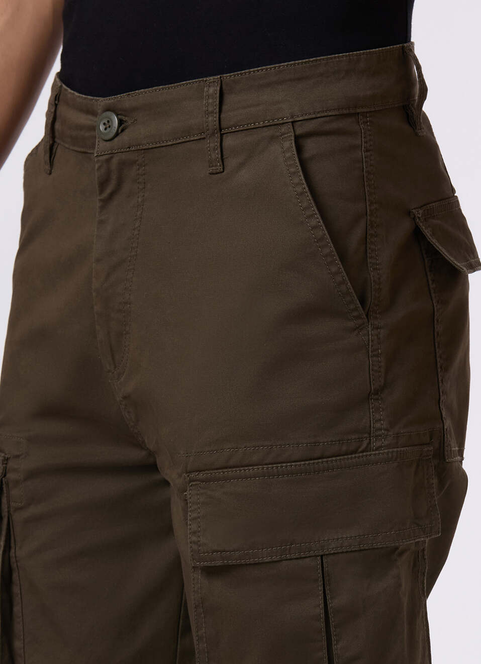 Men Dark Olive Multi-pocket Utility Design Cargo Pants, , large image number 4