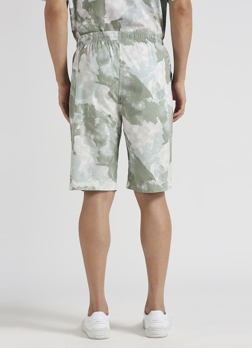 Green All Over Printed Shorts, , large image number 3