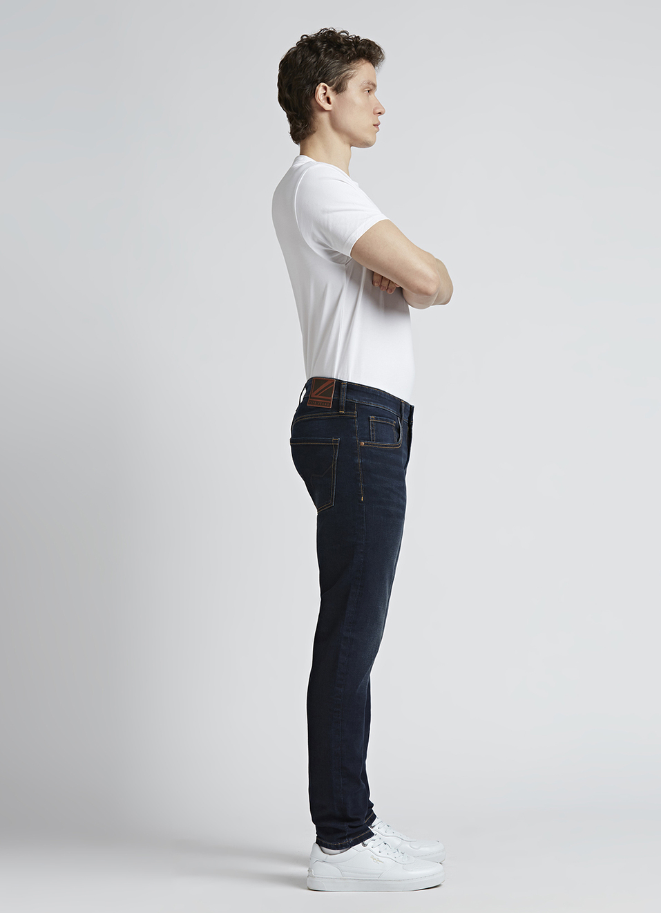 Danial Blue Low Rise Tapered Jeans, , large image number 5