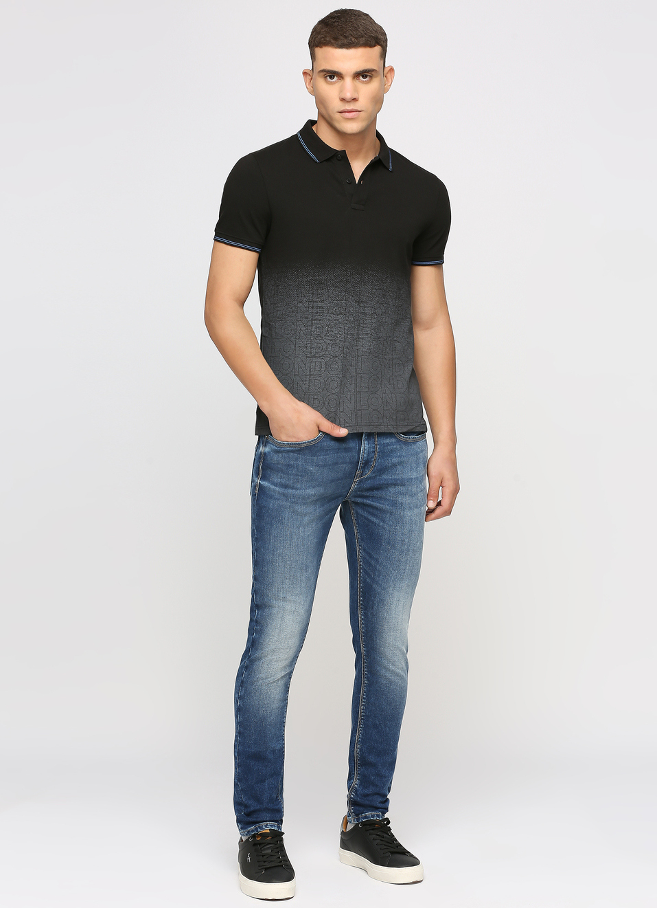 Ombre Black Short Sleeve T-shirt, , large image number 3