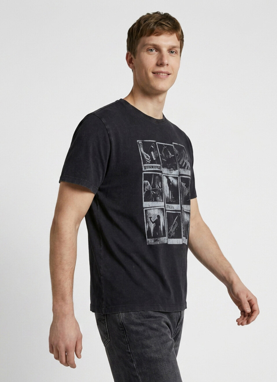 Men Grey Printed Relaxed Fit Short Sleeve T-shirt, , large image number 3