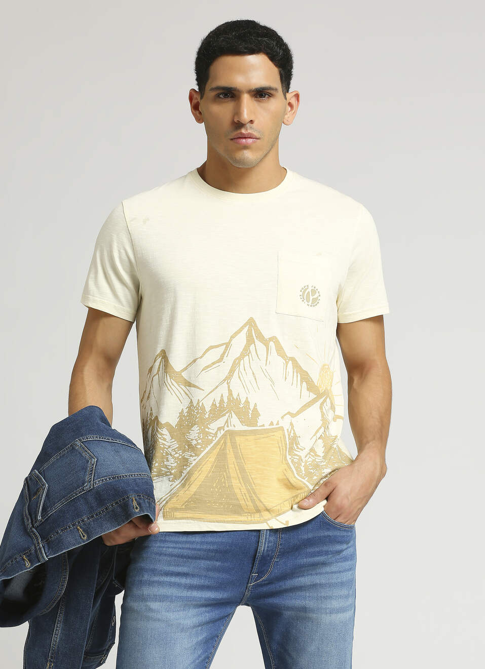 Ivory Graphic Print Single Pocket Short Sleeves T-shirt, , large image number 0