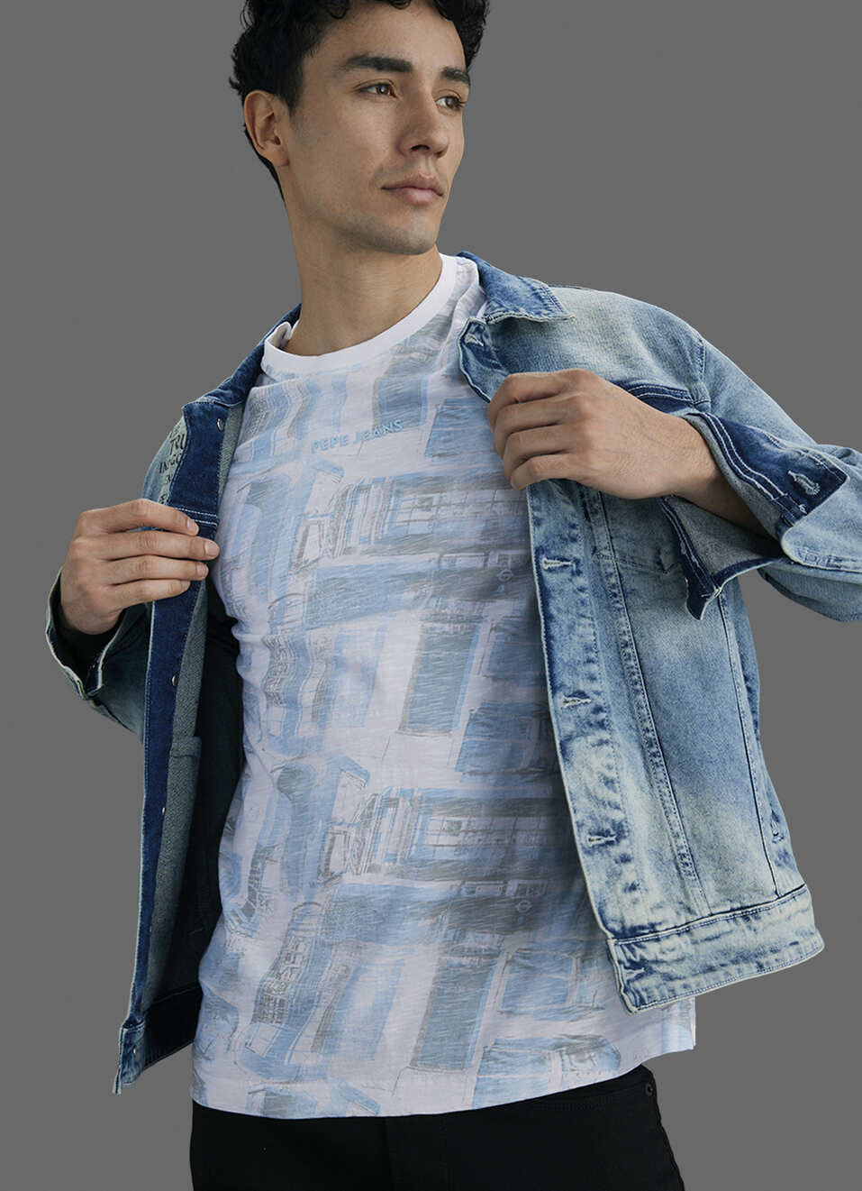 Men White Printed Slim Fit Short Sleeve T-shirt, , large image number 0