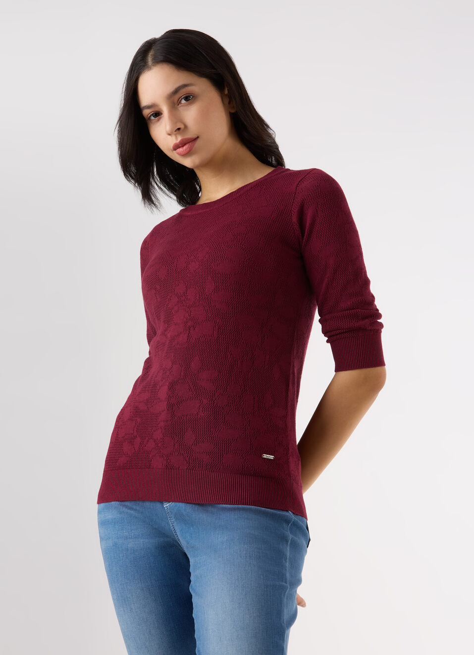 Women Red Jacquard Textured With 3/4 Sleeve Flat Knit, , large image number 0