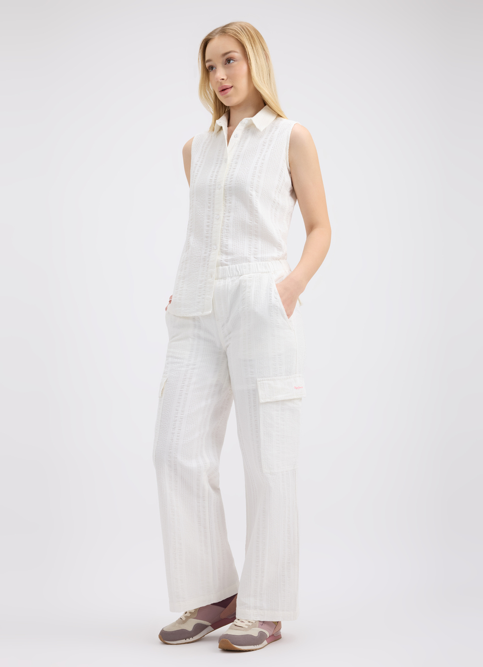 Women White High Rise Wide Leg Cargo Pants, , large image number 5