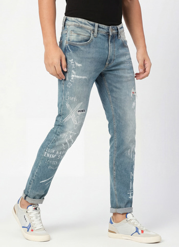 Tapered Vapour Tapered Fit Low Waist Jeans