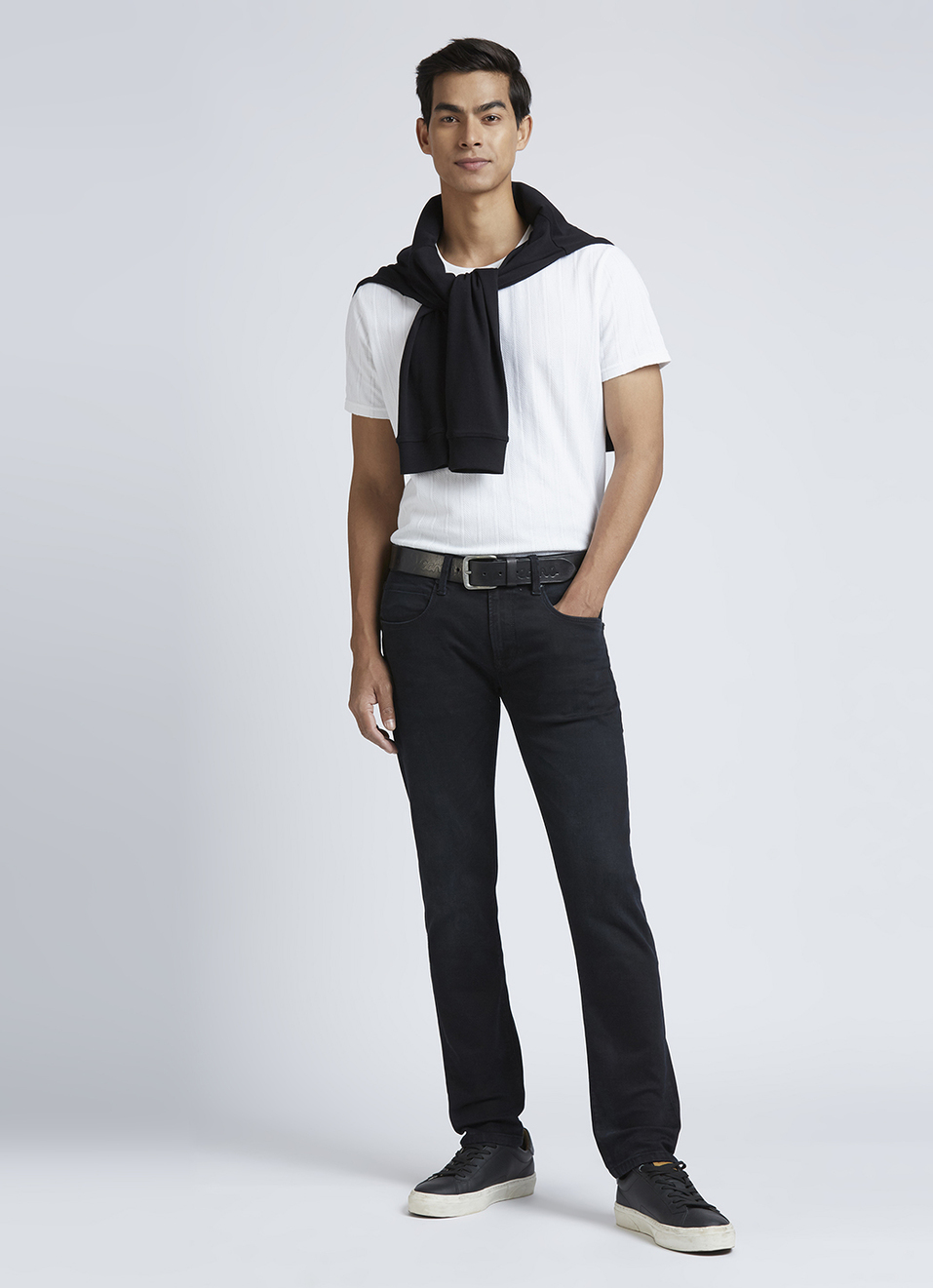Danial Black Low Rise Tapered Jeans, , large image number 1