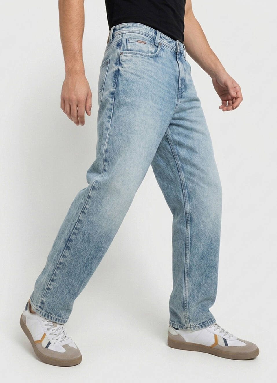 Men Blue Baggy Fit Mid Rise Jeans, , large image number 0
