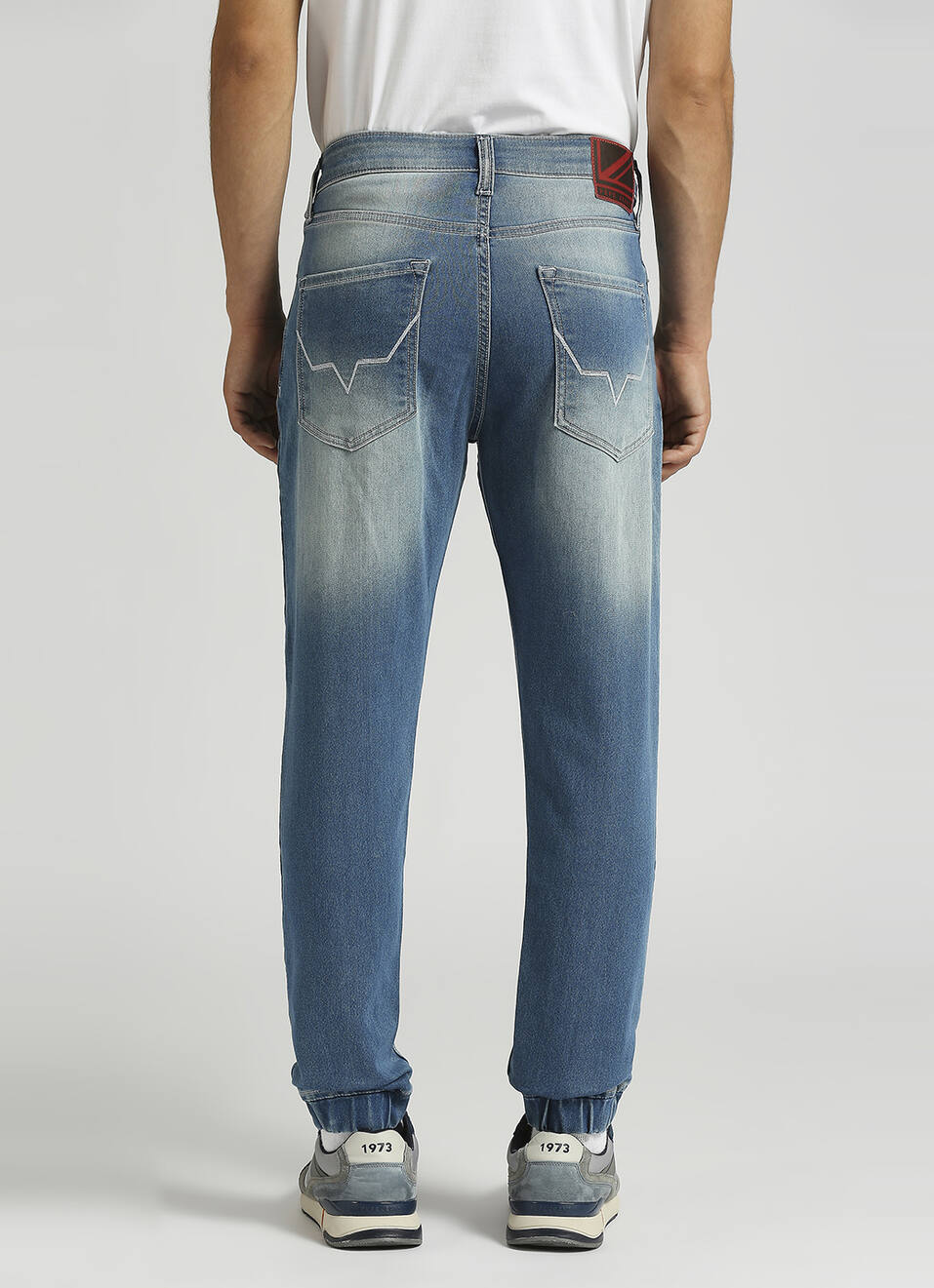 Light Blue Mid Rise Tapered Jogger, , large image number 3