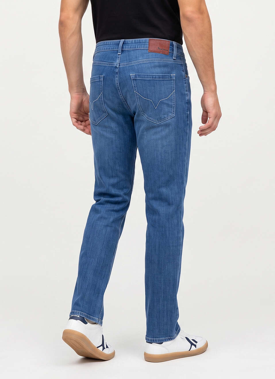 Men Blue Relaxed Straight Fit Mid Rise Stretchable Jeans, , large image number 3