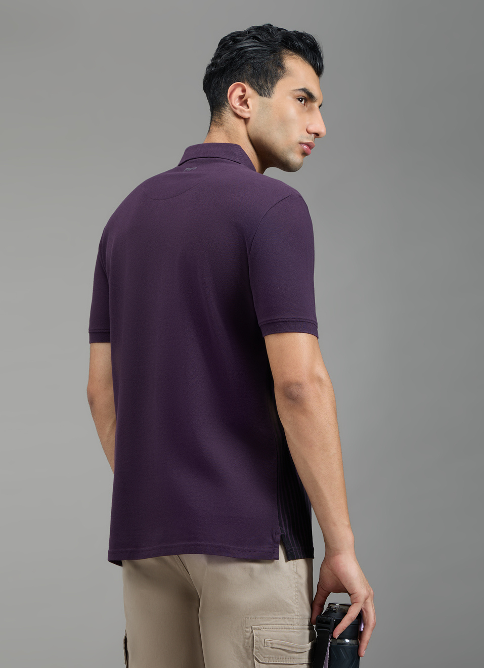 Men Purple Geometric Print Polo Collar T-shirt, , large image number 2