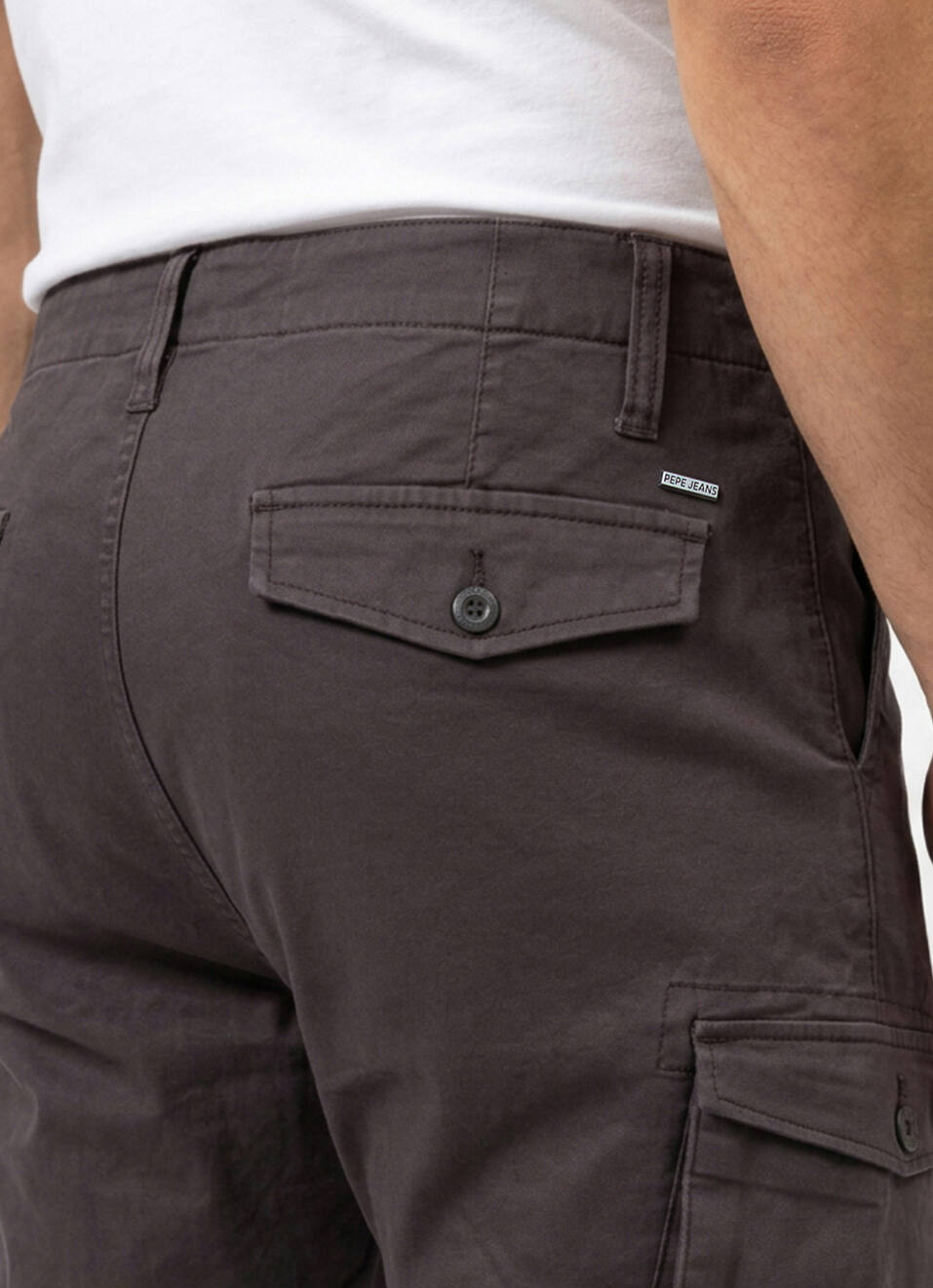 Men Charcoal Cargo Straight Fit Pants, , large image number 5