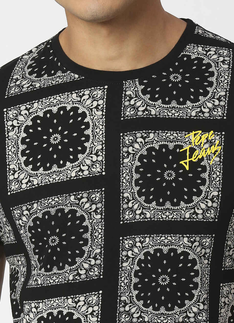 FINN SR all over Bandana printed tee, , large image number 4