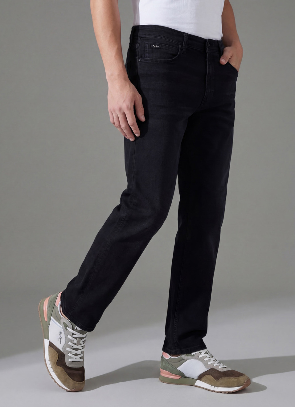 Men Black Mid Rise Straight Powerflex Extrastretchable Jeans, , large image number 0