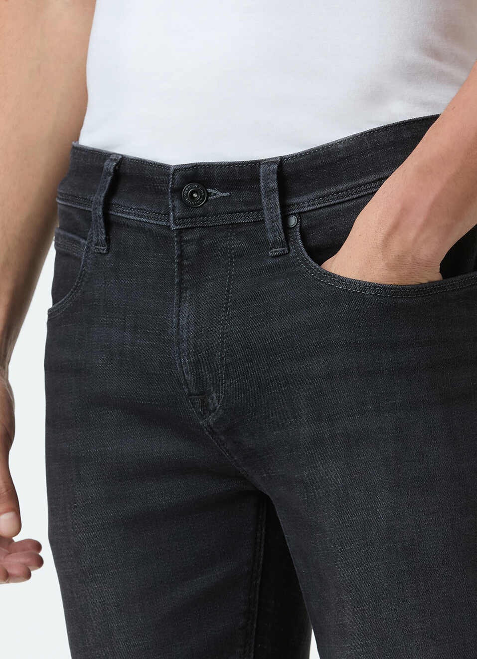 Men Black Skinny Fit Ankle-length Powerflex Jeans, , large image number 4