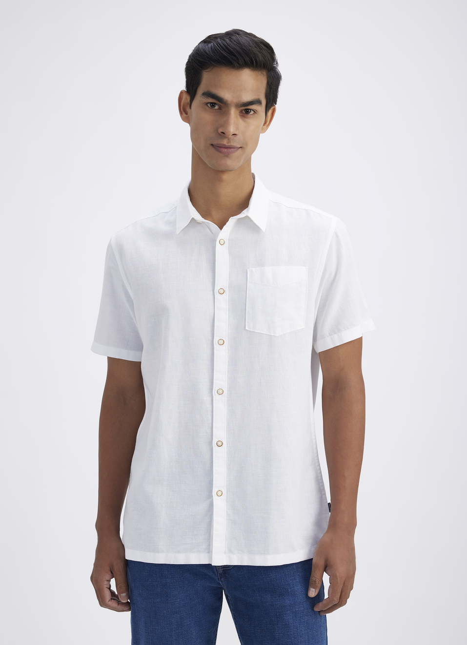 Men White Patch Pocket Short Sleeve Shirt, , large image number 1