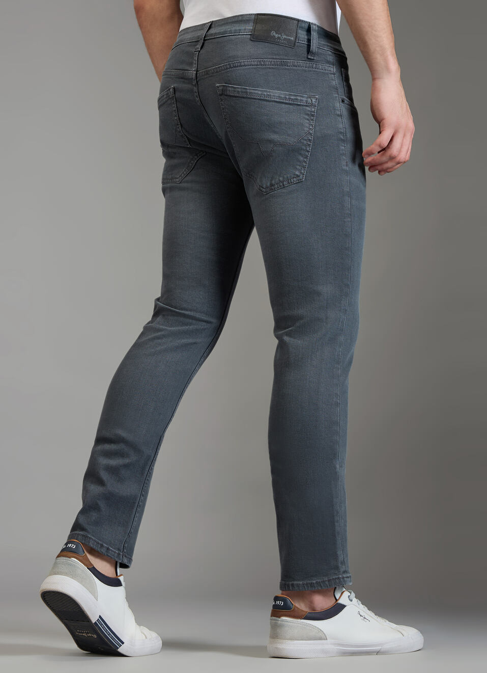 Men Grey Slim Fit Mid Rise Stretchable Jeans, , large image number 3