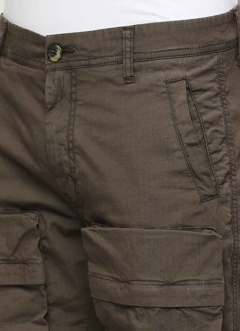 Cash Green Mid Rise Slim Fit Cargo Pants, , large image number 4