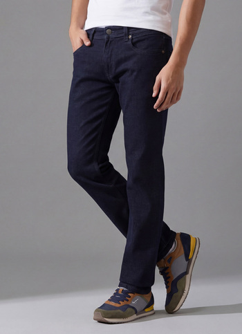 Men Blue Mid Rise Straight Fit Stretchable Jeans