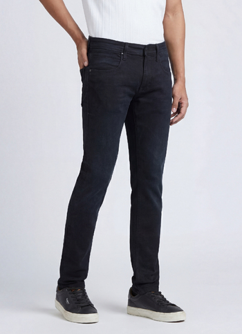 Danial Black Low Rise Tapered Jeans