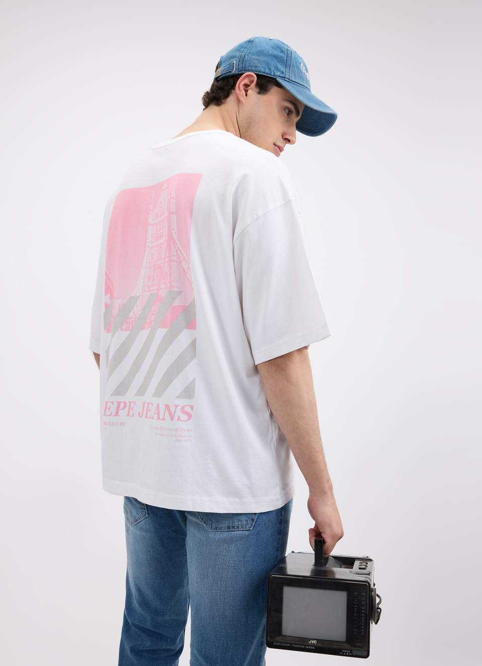 Men White Back Print Short Sleeve Oversized T-shirt, , large image number 0