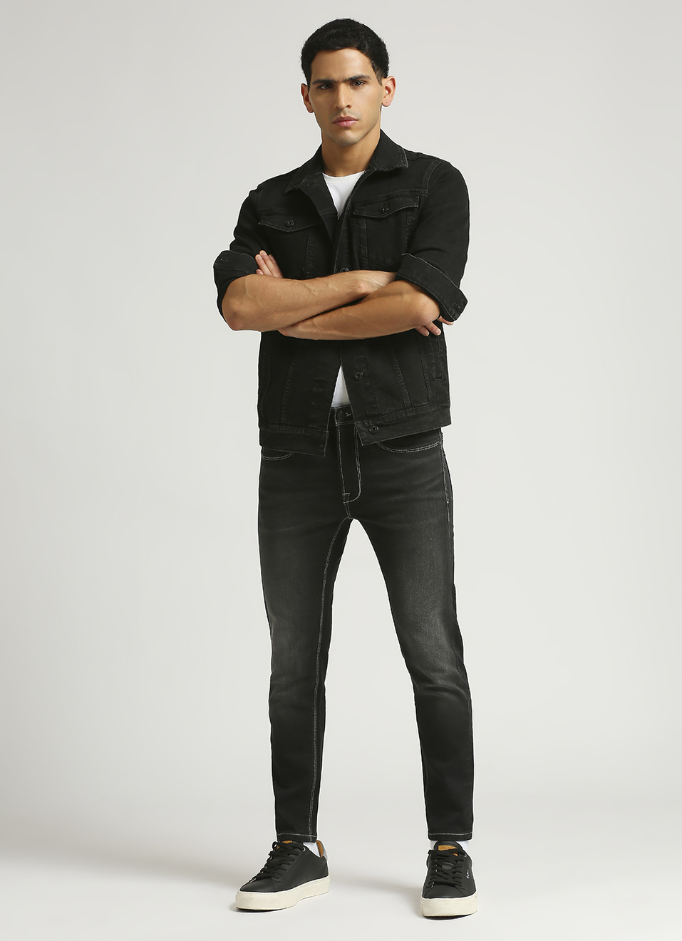 Chinox Black Mid Rise Ankle Gymindigo Jeans, , large image number 1