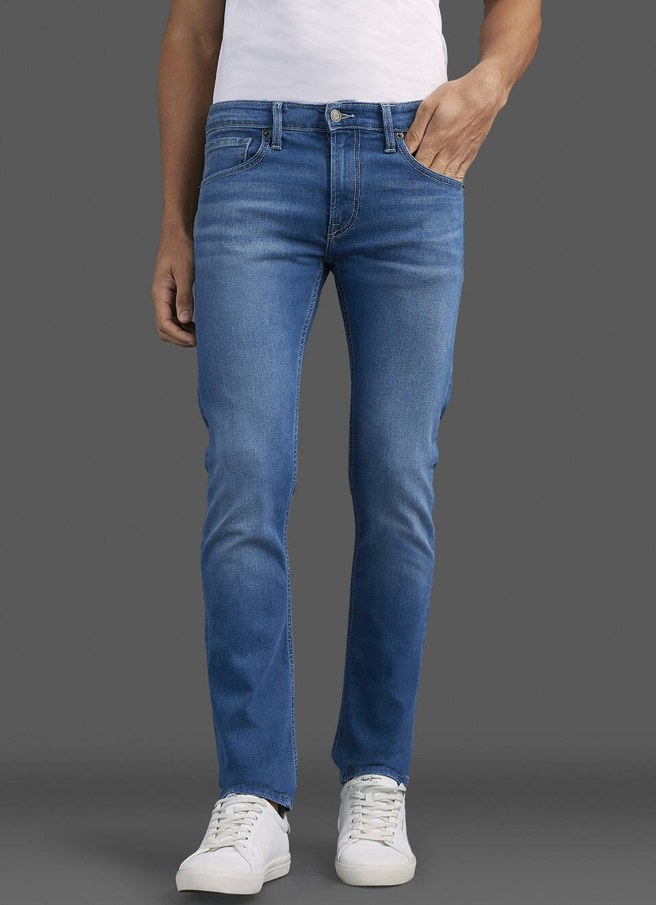Men Light Blue Mid Rise Slim Fit Jeans, , large image number 2