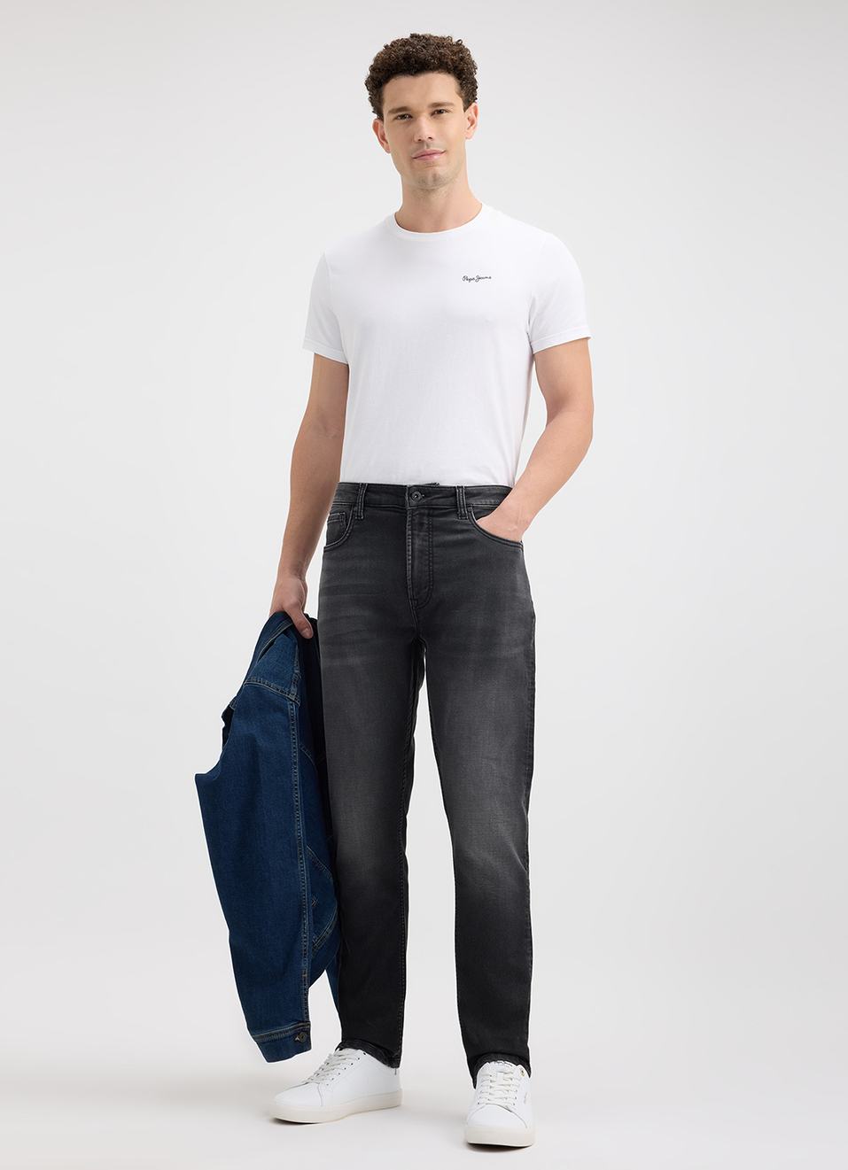 Men Black Mid Rise Slim Gymindigo Jogger Like Jeans, , large image number 1