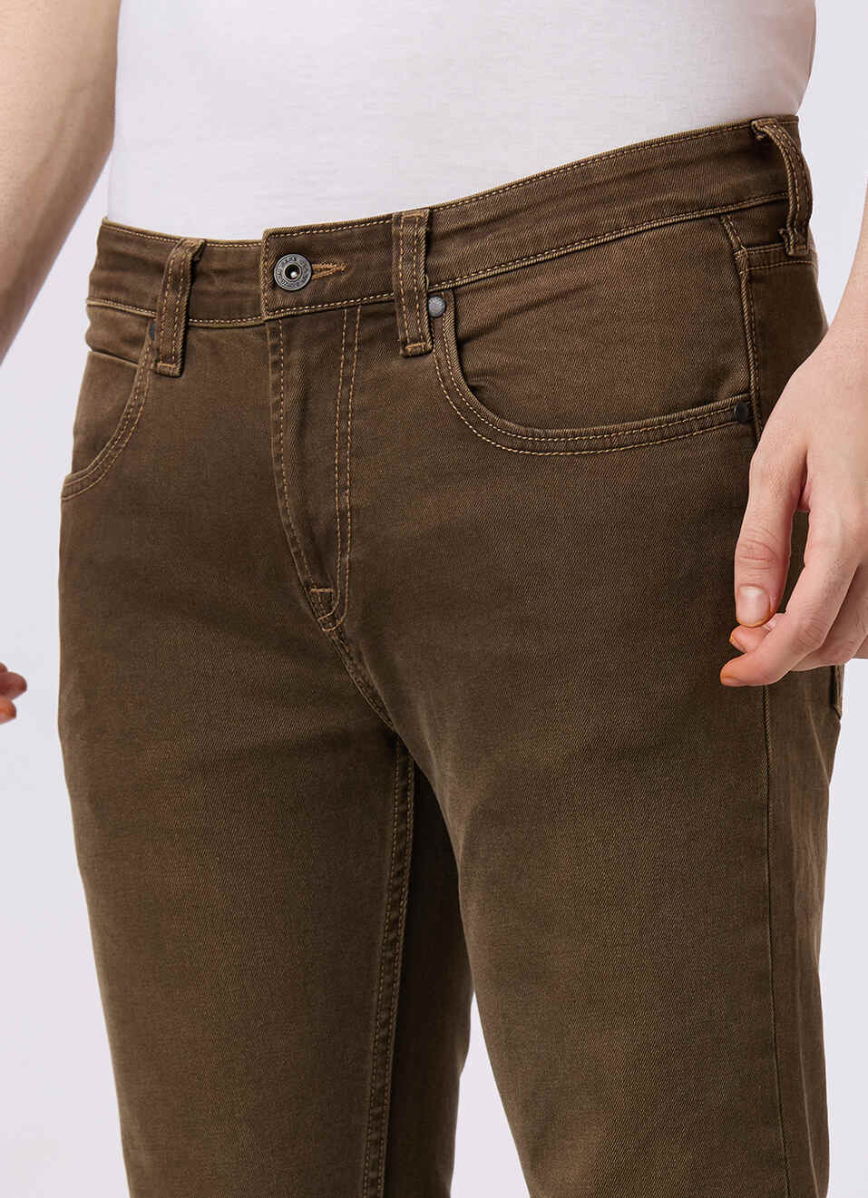 Men Brown Low Rise Slim Fit Stretchable Jeans, , large image number 4