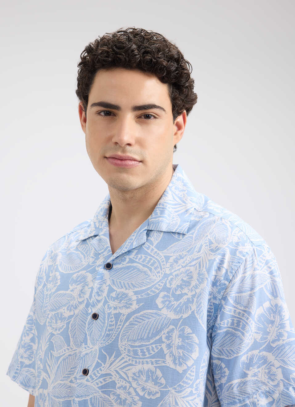 Men Blue Resort Collar Floral Print Short Sleeve Shirt, , large image number 4