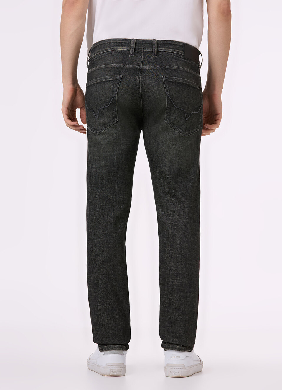Men Black Low Rise Slim Fit Tapered Powerflex Jeans, , large image number 3