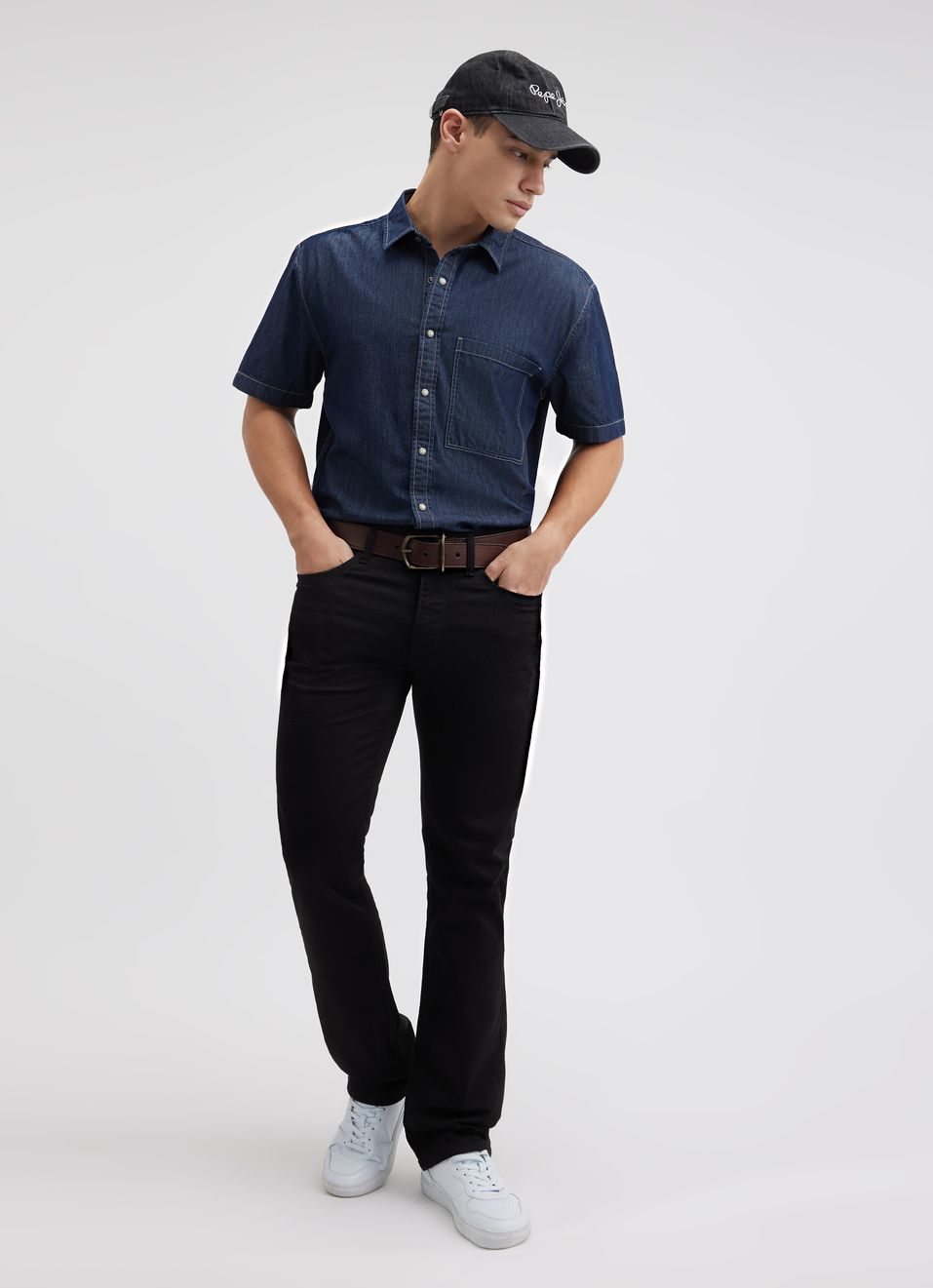 Men Blue Short Sleeve Oversized Denim Shirt, , large image number 5