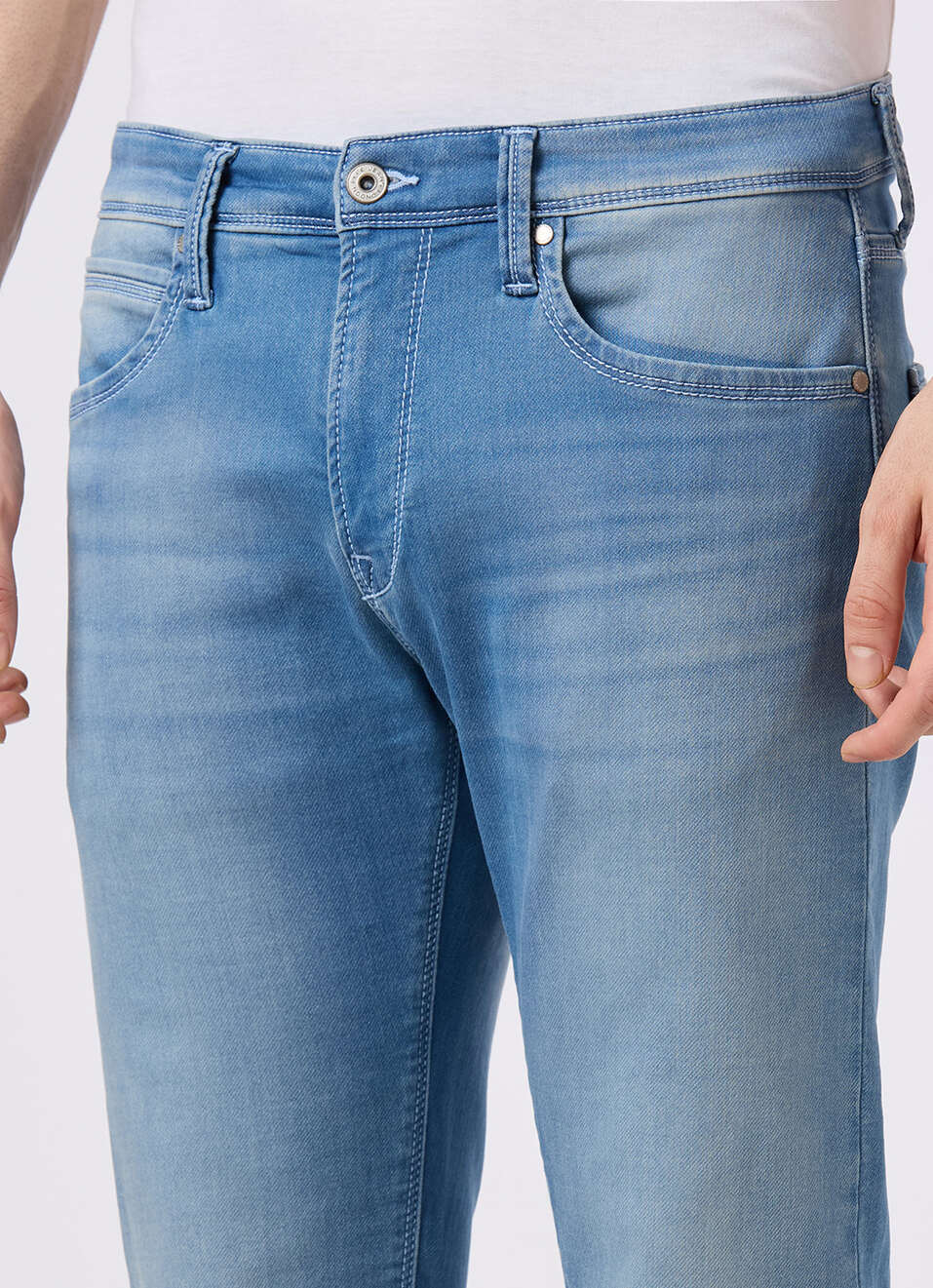 Men Light Blue Mid Rise Slim Fit Gymindigo Jeans, , large image number 4