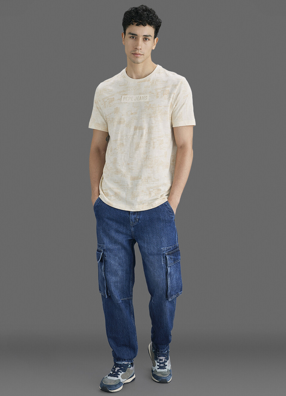 Men Ivory Printed Slim Fit Short Sleeve T-shirt, , large image number 2