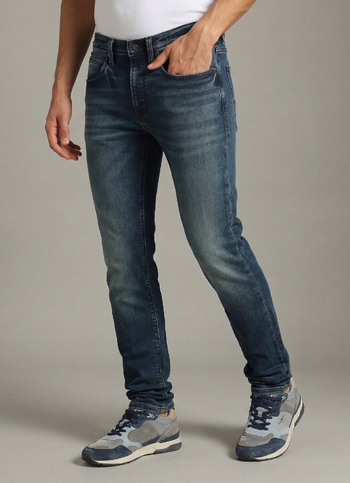 Chinox Dark Blue Mid Rise Skinny Gymindigo Jeans