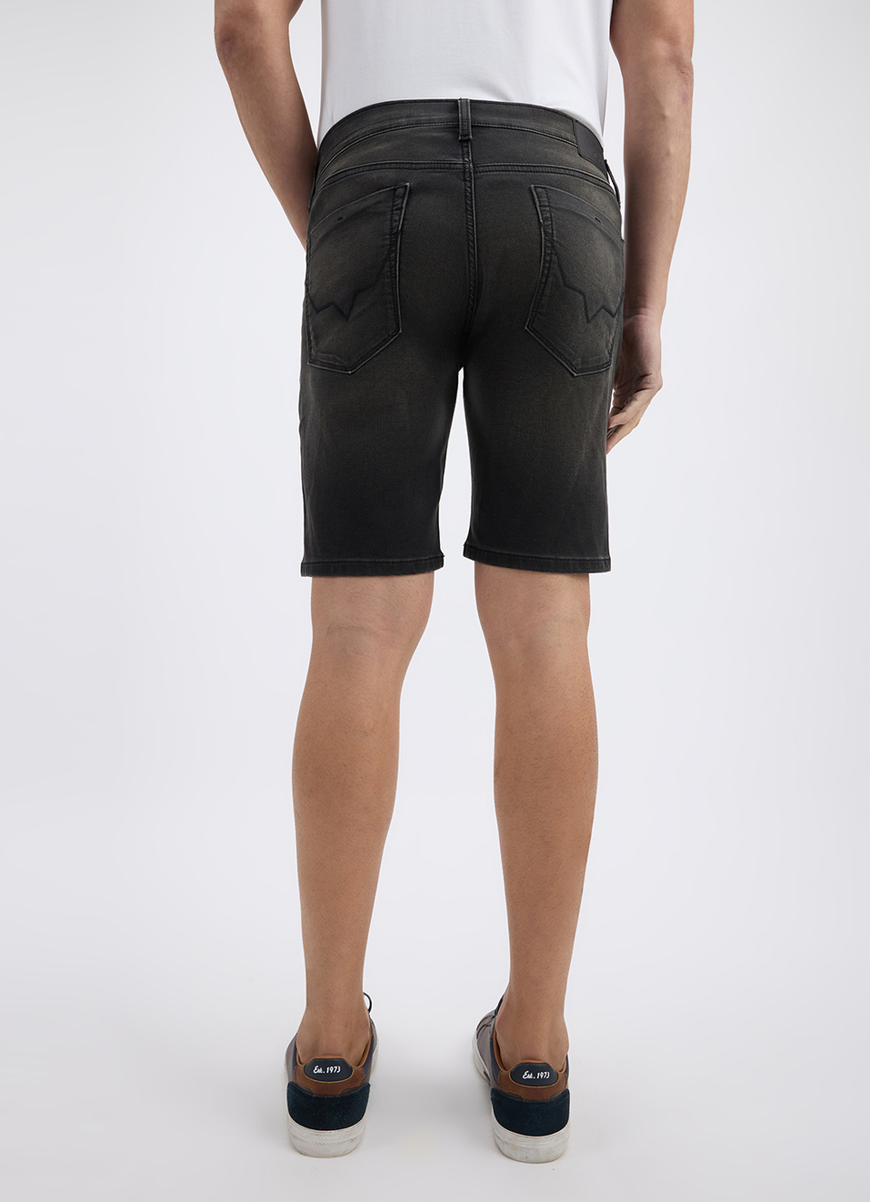 Men Black Mid Rise Regular Shorts, , large image number 3