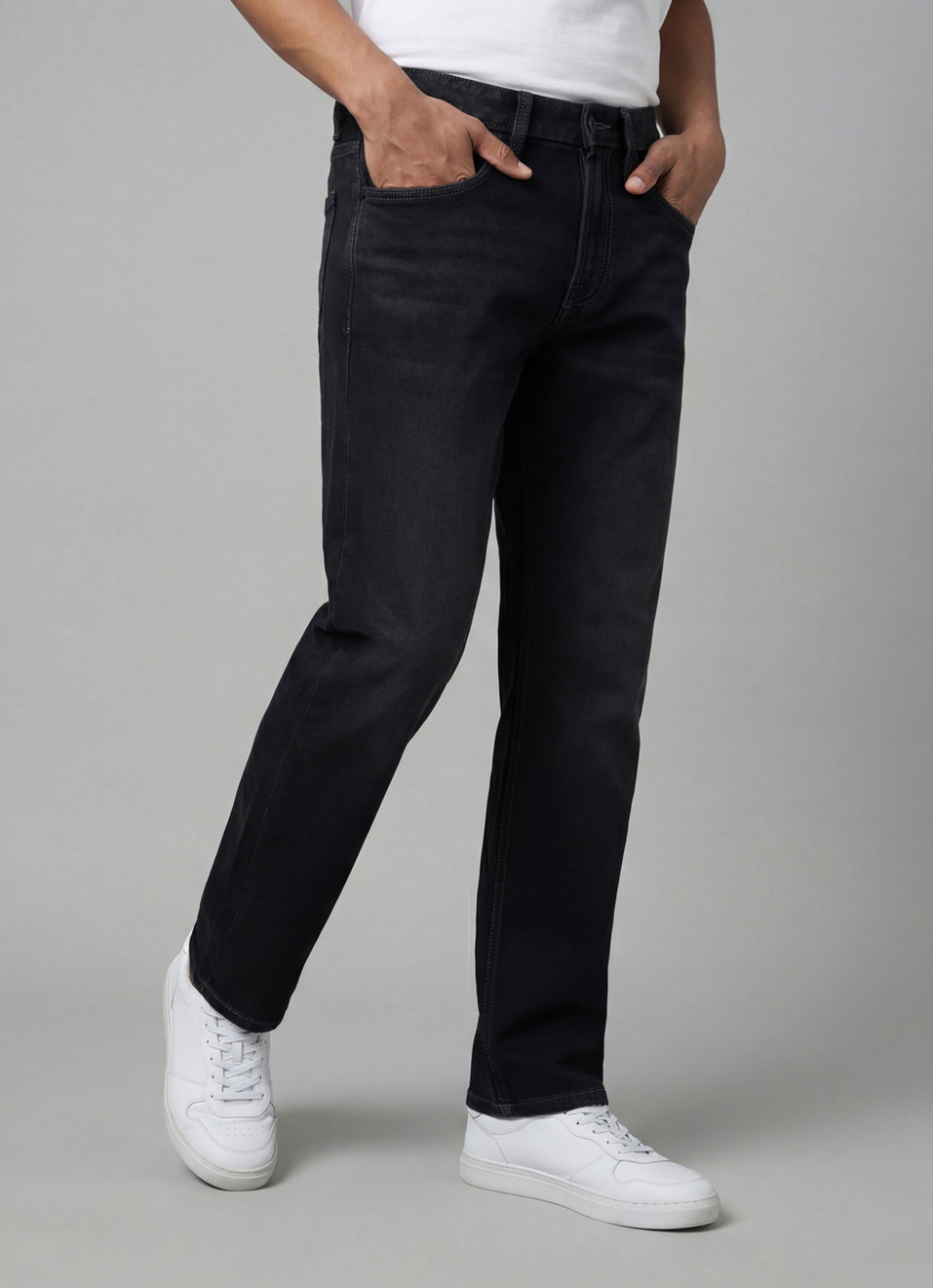 Men Black Straight Fit Mid Rise Jeans, , large image number 0